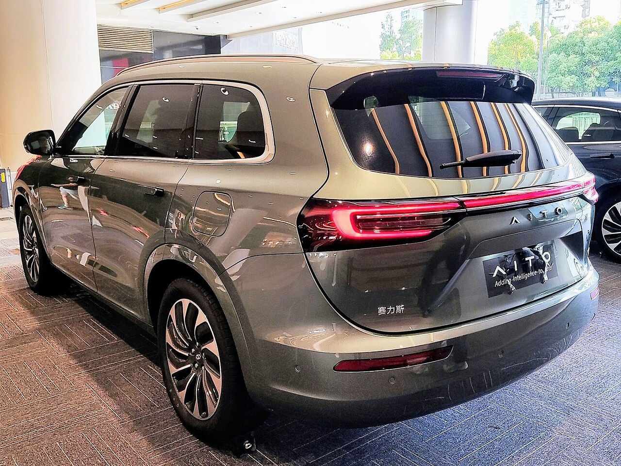 Sell used AITO M7 Dubai — Motor Bazar cash offer