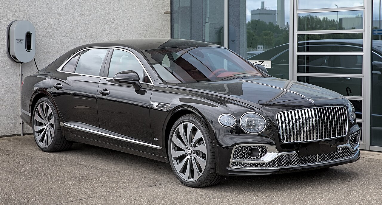 Sell used Bentley Flying Spur Dubai — Motor Bazar cash offer
