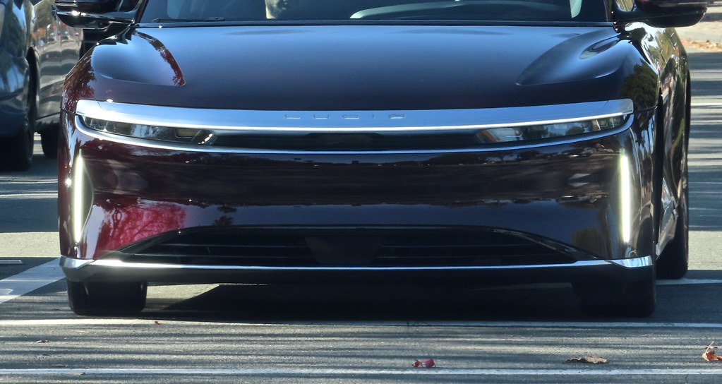 Sell used Lucid Air Dubai — Motor Bazar cash offer