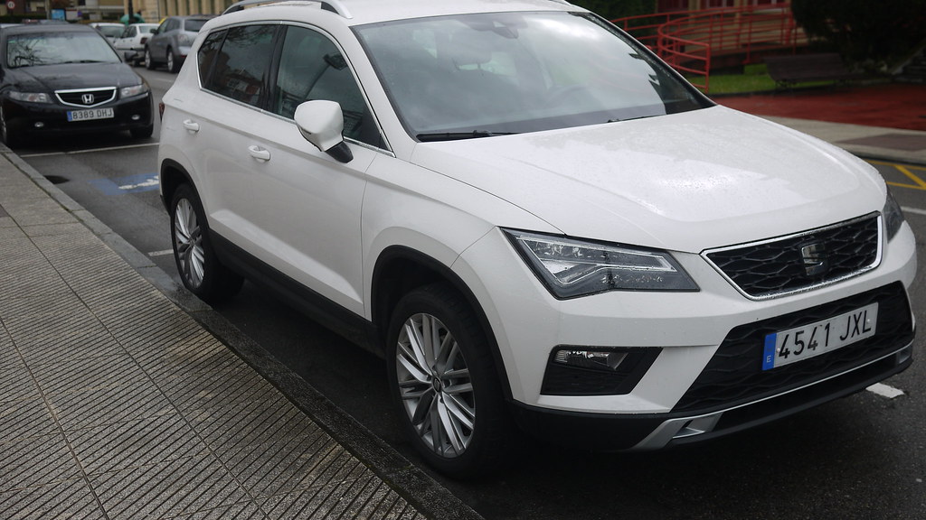 Sell used SEAT Ateca Dubai — Motor Bazar cash offer