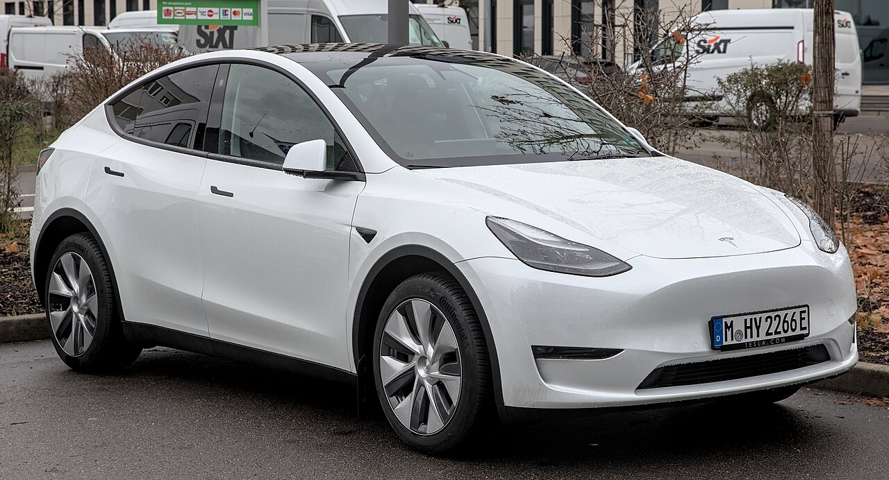 Sell used Tesla Model Y Dubai — Motor Bazar cash offer