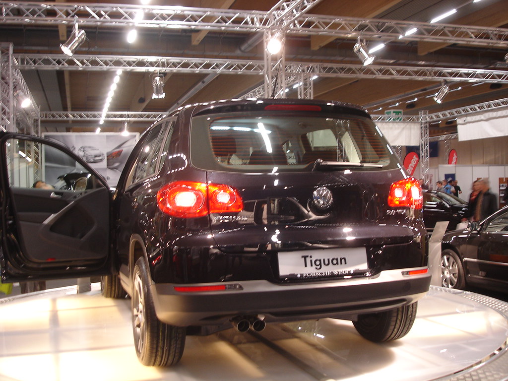 Sell used Volkswagen Tiguan Dubai — Motor Bazar cash offer
