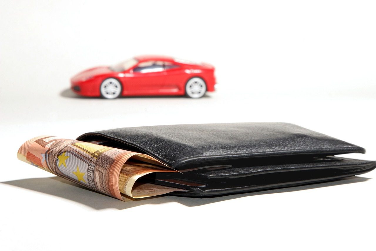 How to Maintain Your Car’s Value in Dubai for Reselling
